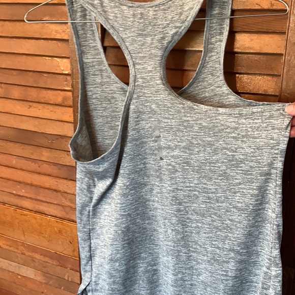 Razorback tank - Picture 5 of 5